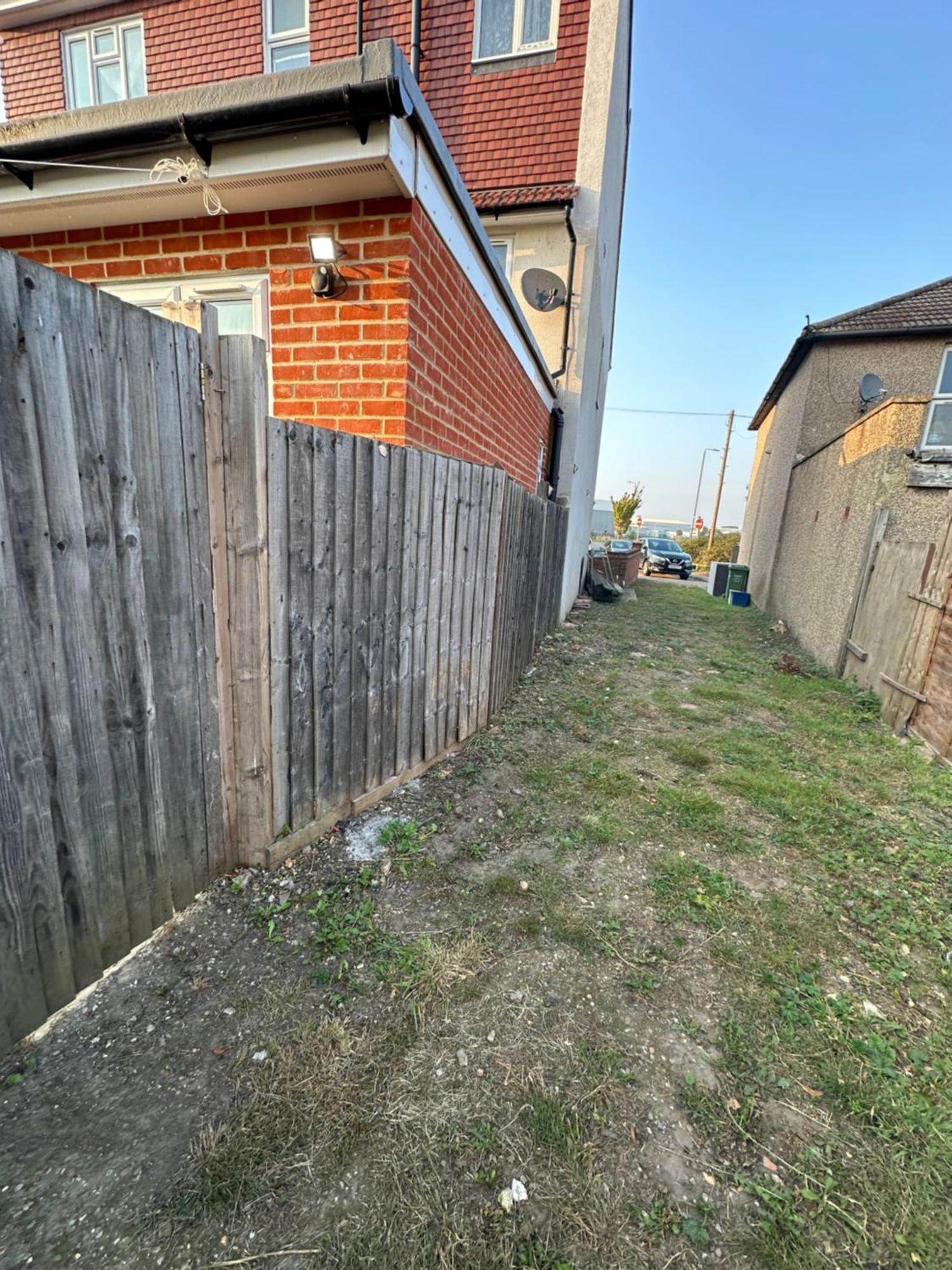 Luxury Ensuite Studio In Crayford Dartford Bexley London With Full Kitchen And Side Garden Alleyway Entrance Erith Eksteriør bilde